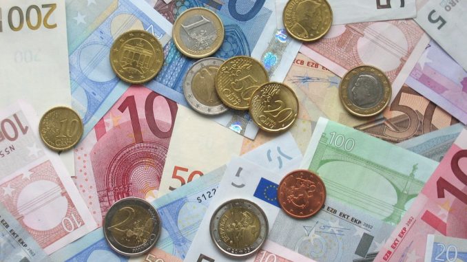 euro-1159935_1280