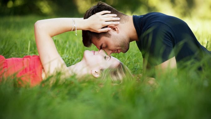 romance-1934204_960_720