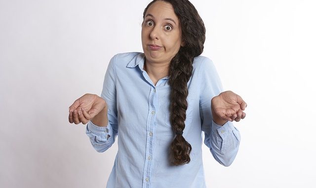 surprised-3079077_640