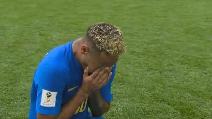 Neymar pleure Russia 2018