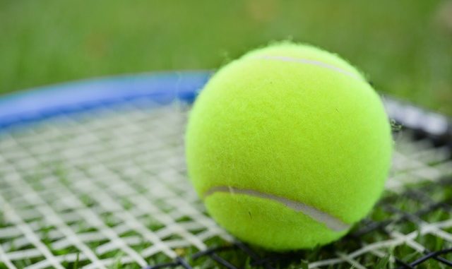 tennis-3437565_640