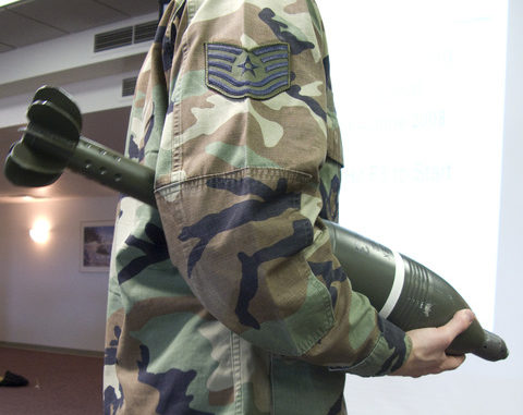 military-soldier-army-clothing-california-costume-397533-pxhere.com